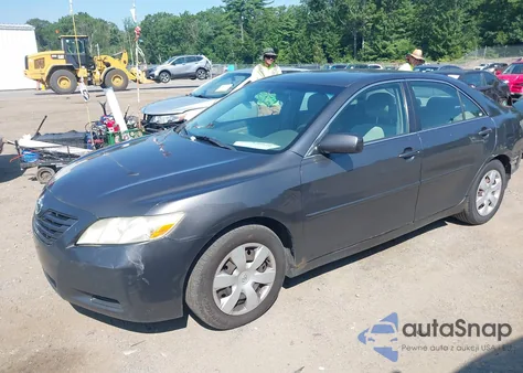 2007 Toyota Camry Le z USA, uszkodzony, nr VIN 4T1BE46K07U697744
